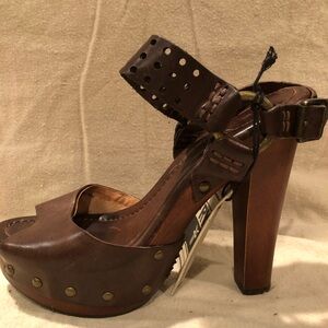 Brown Leather Platform Sandals